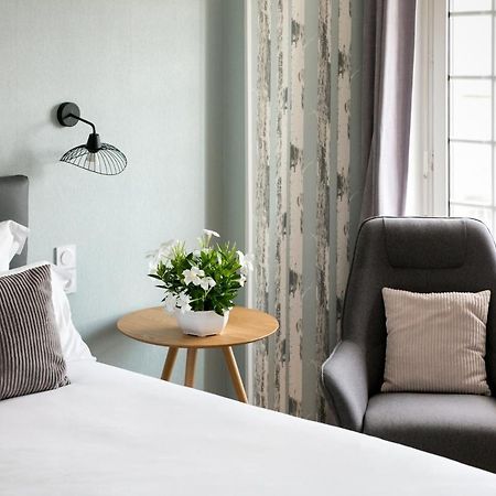 Le Cotentin Appart'Hotels & Restaurant Le Cot' Portbail Bagian luar foto