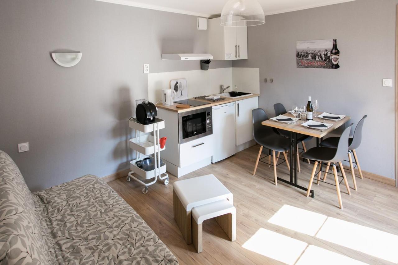 Le Cotentin Appart'Hotels & Restaurant Le Cot' Portbail Bagian luar foto