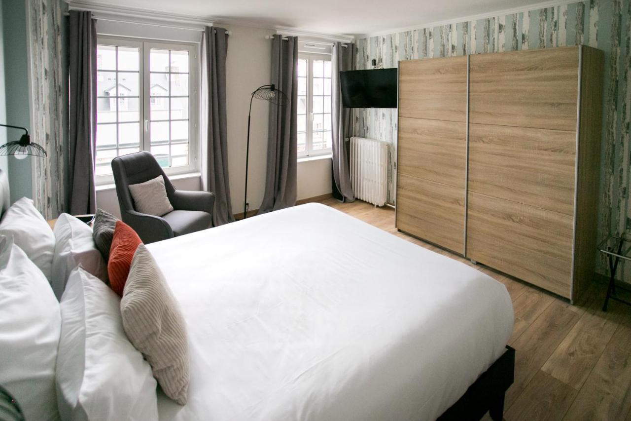 Le Cotentin Appart'Hotels & Restaurant Le Cot' Portbail Bagian luar foto